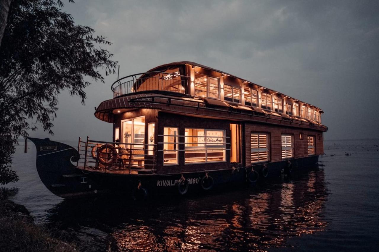 Venice Premium Houseboats Alleppey Alappuzha Екстериор снимка