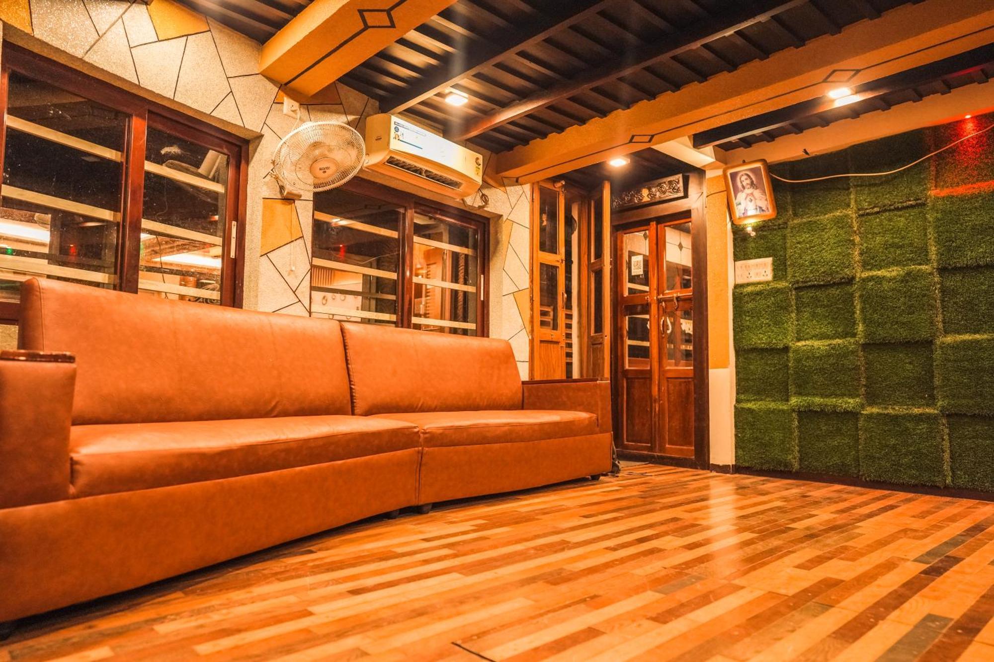 Venice Premium Houseboats Alleppey Alappuzha Екстериор снимка