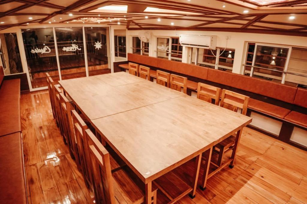 Venice Premium Houseboats Alleppey Alappuzha Екстериор снимка